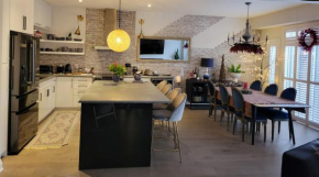 Exclusive Townhome near West-Side Trails
